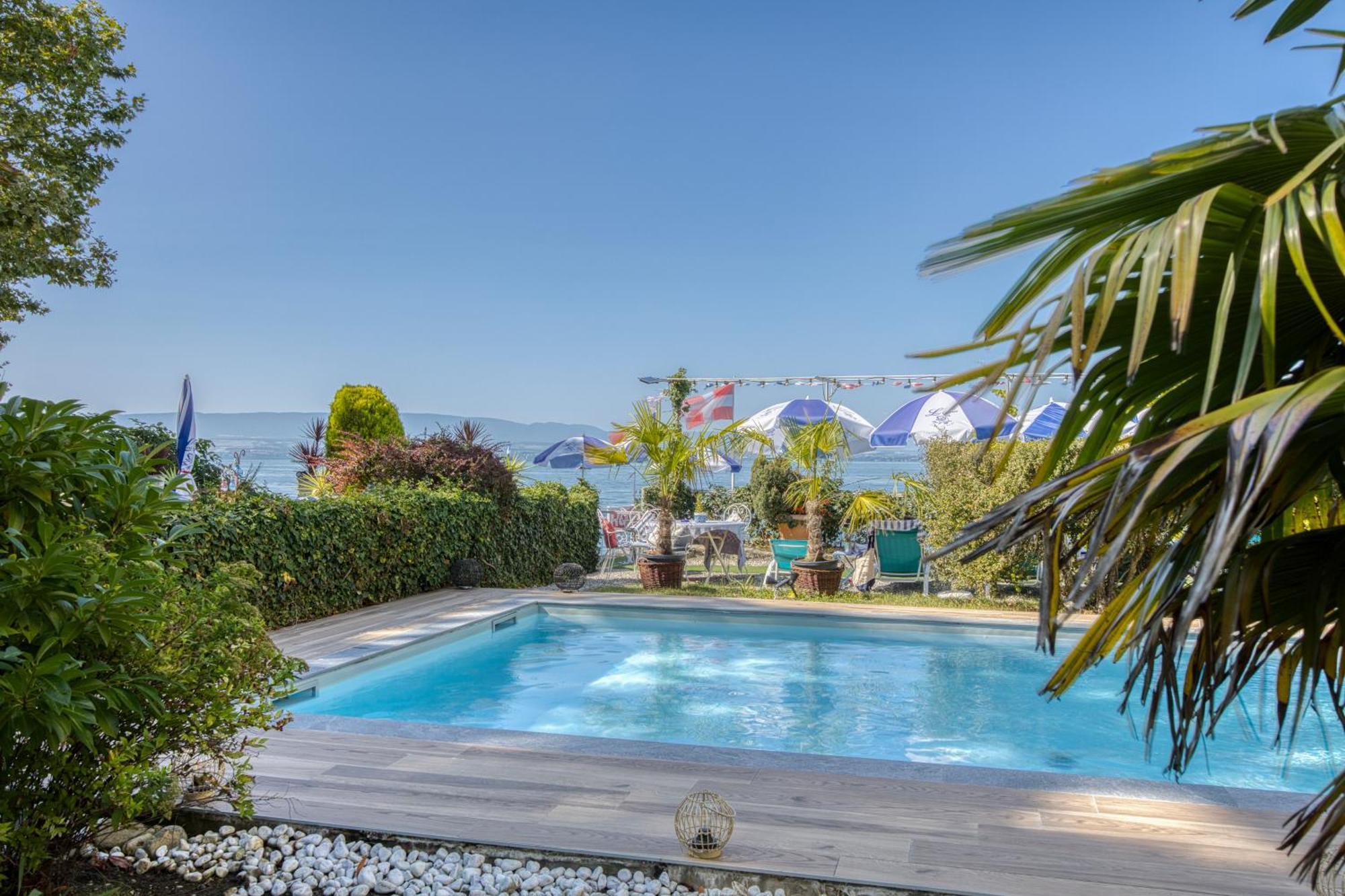 Les Cygnes Hotel Evian-les-Bains Luaran gambar