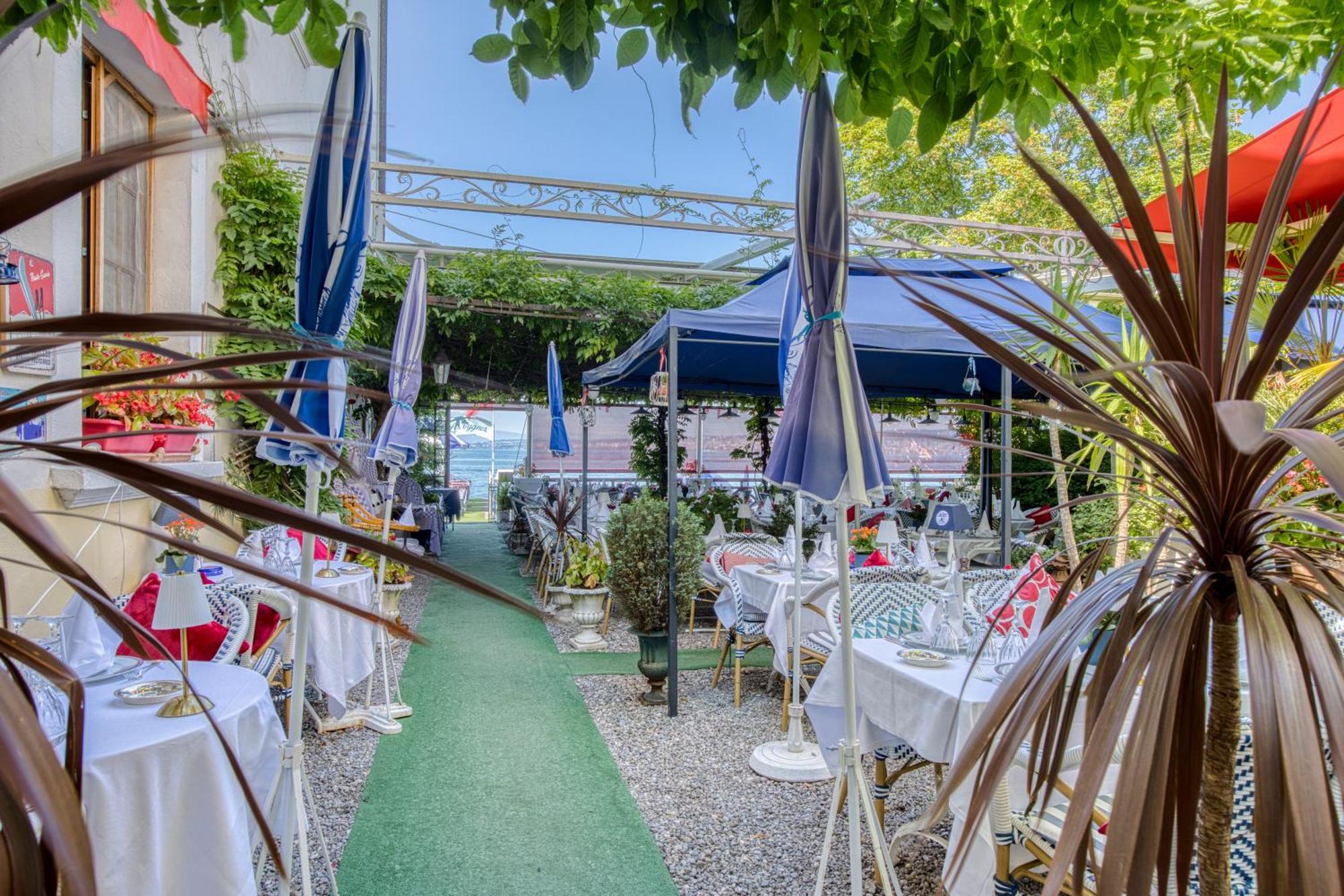 Les Cygnes Hotel Evian-les-Bains Luaran gambar